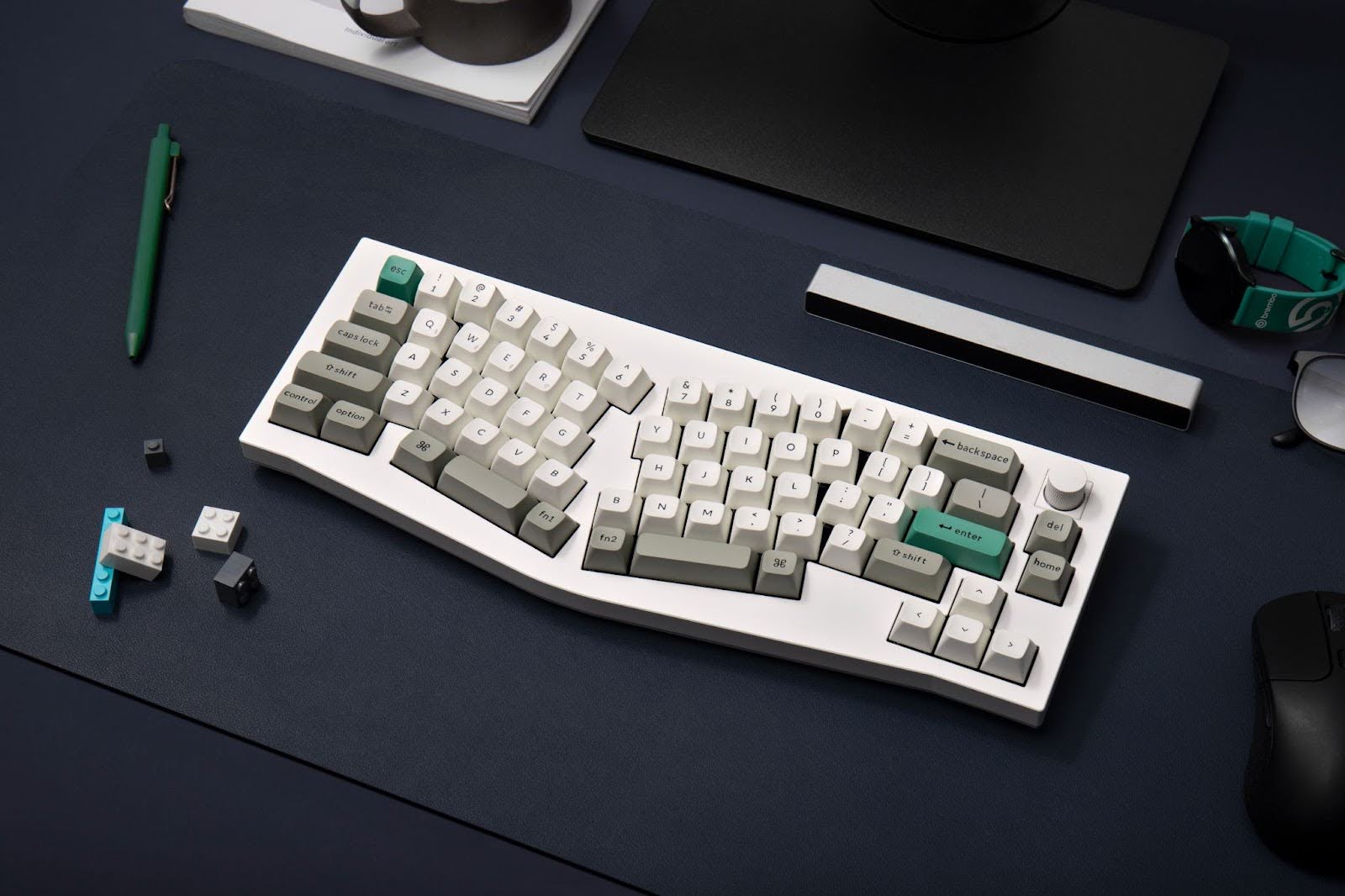 ergonomic keyboard and mouse
